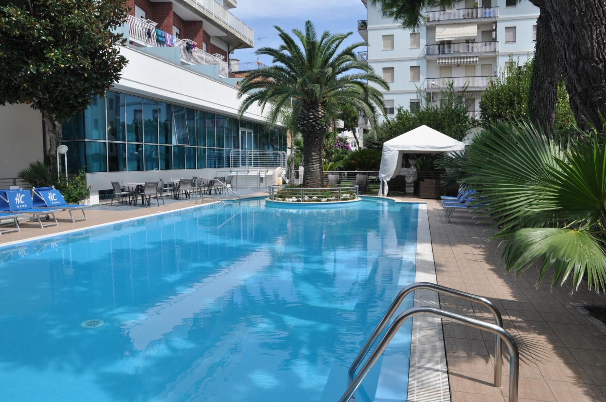 Hotel Haus Charlotte Сан-Бенедетто-дель-Тронто Экстерьер фото
